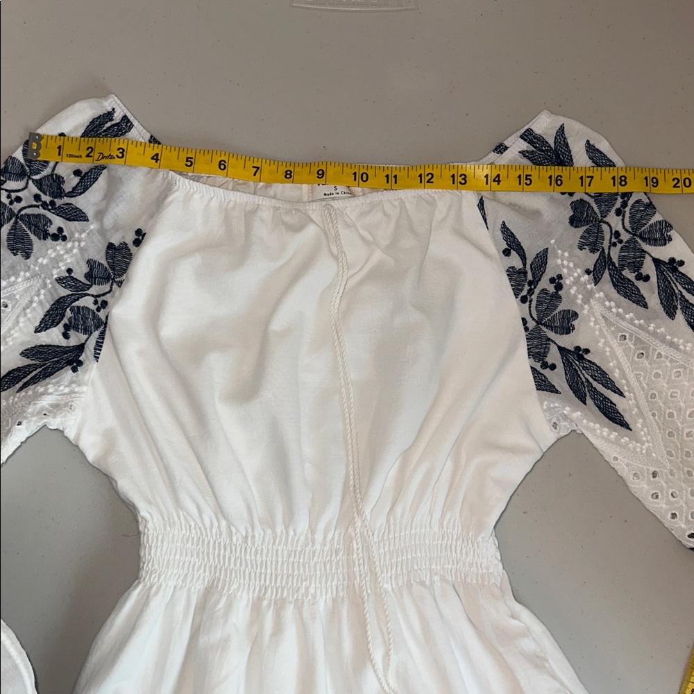 Kindred Elegant White and Blue Embroidered Dress Size S. - Picture 8 of 16